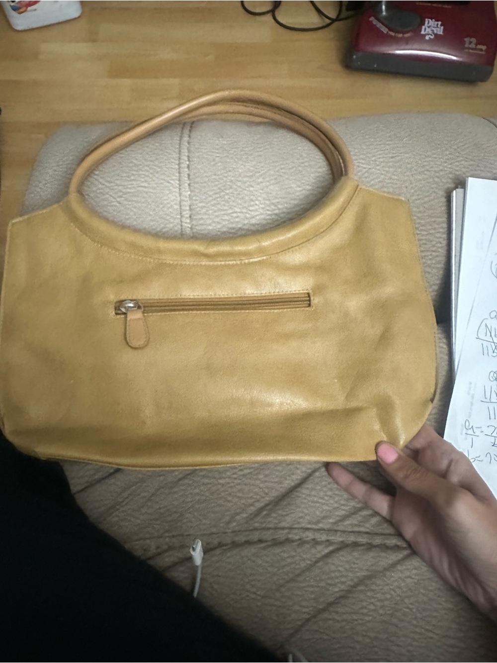 ⭐️Camel Handbag!⭐️ - Picture 8 of 13
